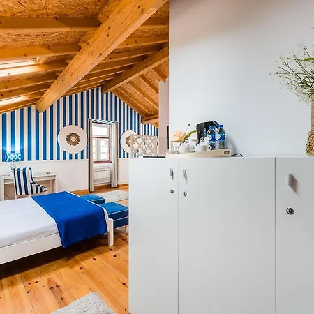 R3 Service - Five Senses In Apartment Coimbra