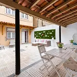 R3 Service - Five Senses In Appartement Coimbra