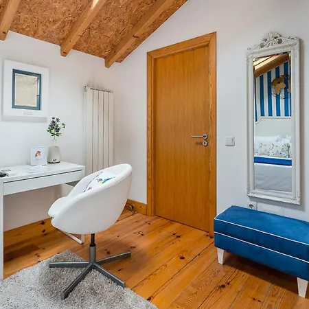 R3 Service - Five Senses In *