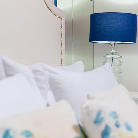 Appartement R3 Service - Five Senses In