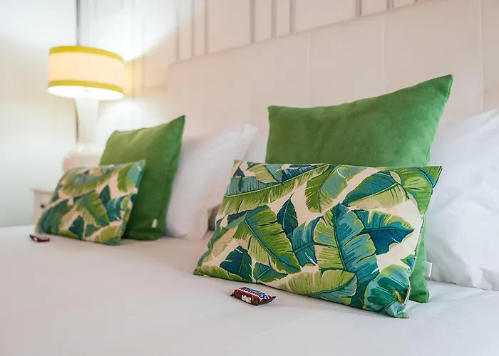 R3 Service - Five Senses In