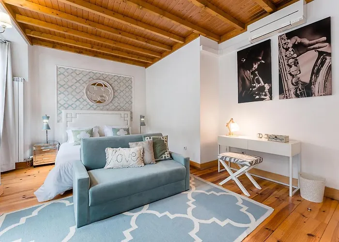 R3 Service - Five Senses In Appartement