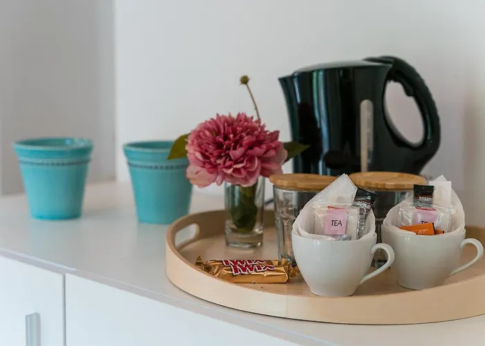 R3 Service - Five Senses In Appartement *