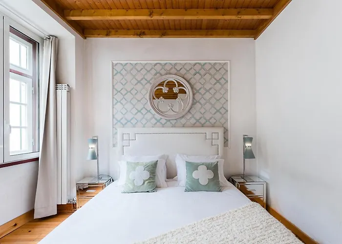 R3 Service - Five Senses In Appartement Coimbra