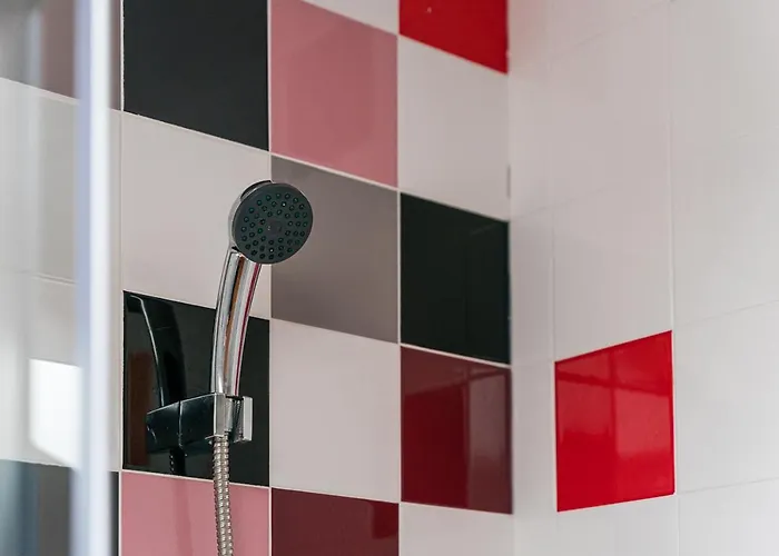 R3 Service - Five Senses In Appartement *