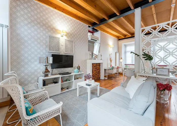 R3 Service - Five Senses In Appartement Coimbra